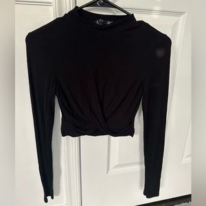 Black Twist Front Long Sleeve Crop Top